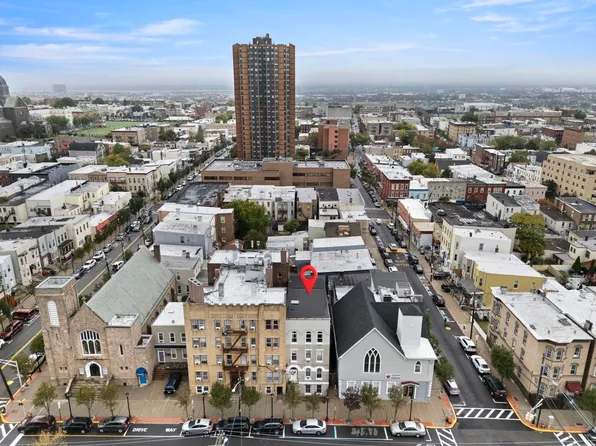 2211 New York Avenue image 18 of 19