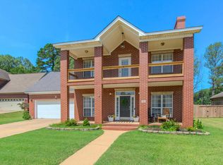 2203 Defoe Cir, Bryant, AR 72022