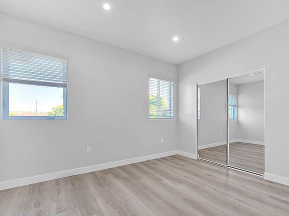 5th image of 8740 Cedar St #C