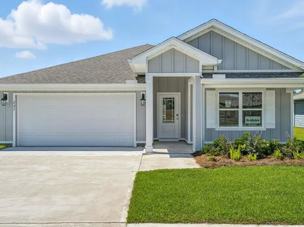227 Cades Ct, Port Saint Joe, FL 32456