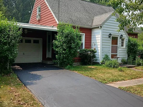 147 N Willow St, Oneida, NY 13421