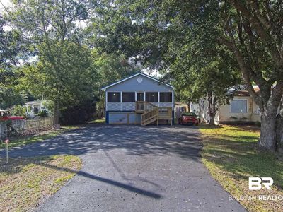 925 E Canal Dr, Gulf Shores, AL, 36542