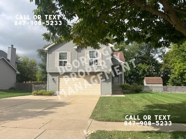 965 Amberwood Pl, McHenry, IL 60050