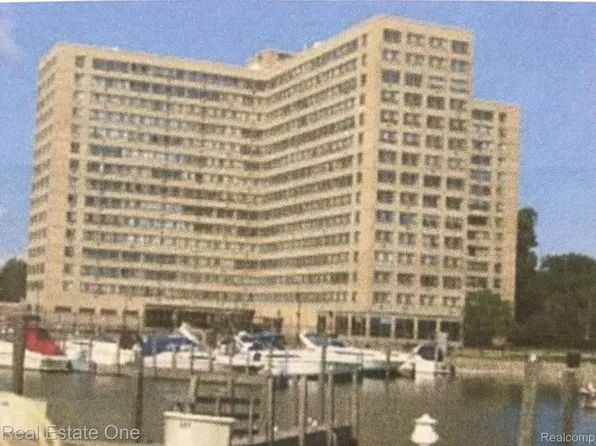 8900 E Jefferson Ave #1524-1525, Detroit, MI 48214
