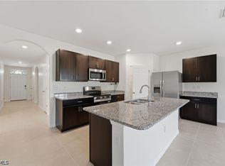 2149 Pigeon Plum Way, North Fort Myers, FL 33917