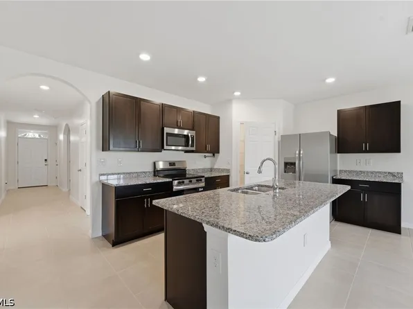 2149 Pigeon Plum Way, North Fort Myers, FL 33917
