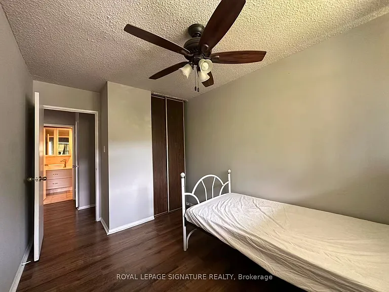 2121 Roche Ct #109 — Photo 24
