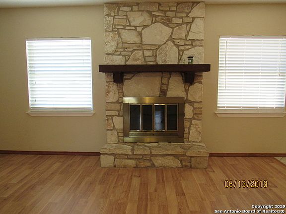 2nd image of 10586 Kinderhook