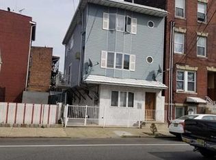 282 Van Buren St, Newark, NJ 07105