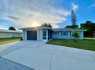 612 Santa Barbara Blvd, Cape Coral, FL 33991