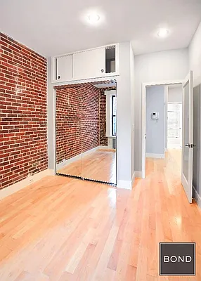 Rented by Bond New York | media 15