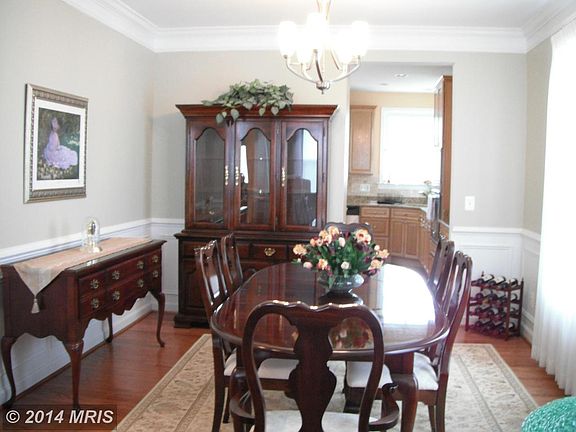 4th image of 10864 Catletts Station Ct