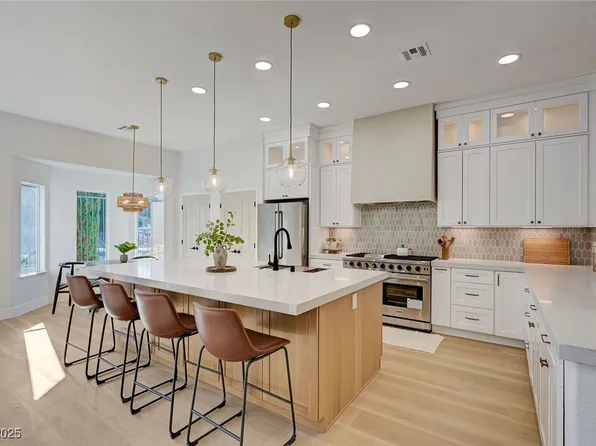 1532 Via Cassia, Henderson, NV 89052