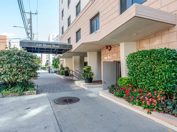 420 Shore Road #5D, Long Beach, NY 11561