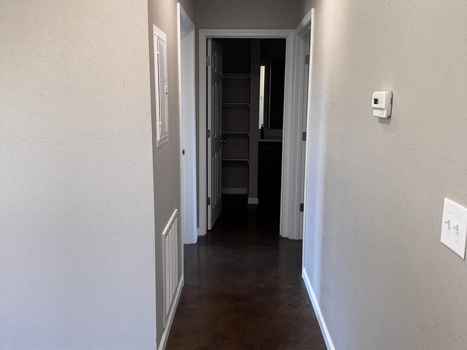 616 State St — Photo 4