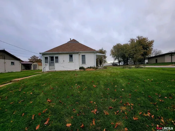 201 N Main Ave, Sutton, NE 68979