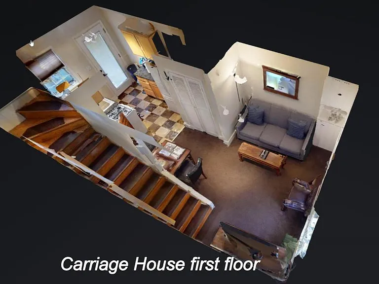 308 Millers Ct NE — Photo 2