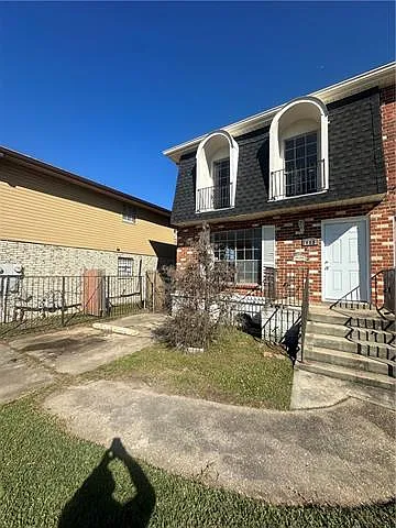 7063 Boston Dr Photo 1