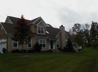 157 Sagewood Dr, Malvern, PA 19355