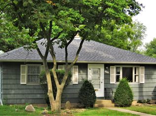 222 S Warwick Ave, Westmont, IL