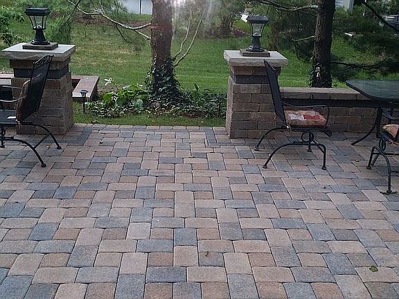 3rd image of 2460 Walden Ln