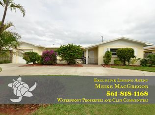 1240 Manor Dr, Riviera Beach, FL 33404