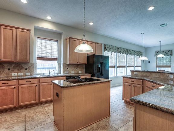 5th image of 7214 Stonebridge Creek Ln