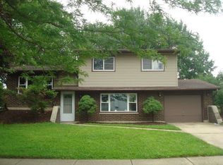 331 Gehrig Cir, Bolingbrook, IL 60440