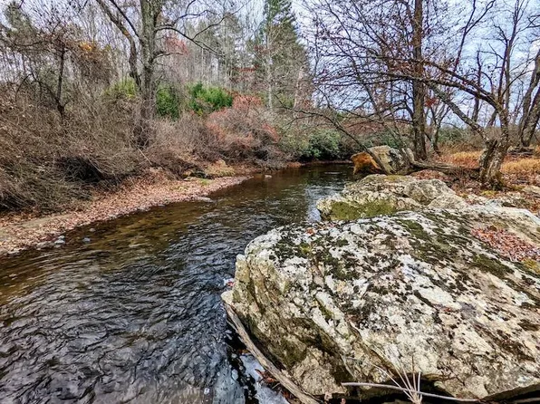 River Ridge Rd SE, Copper Hill, VA 24079