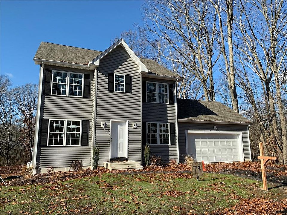 2nd image of 79 Liane Dr