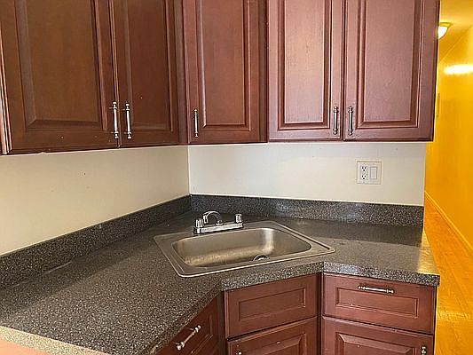 1st image of 112 E 103rd St #19A