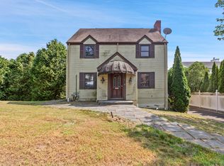 14 Parkhill Ave, Norwalk, CT 06851