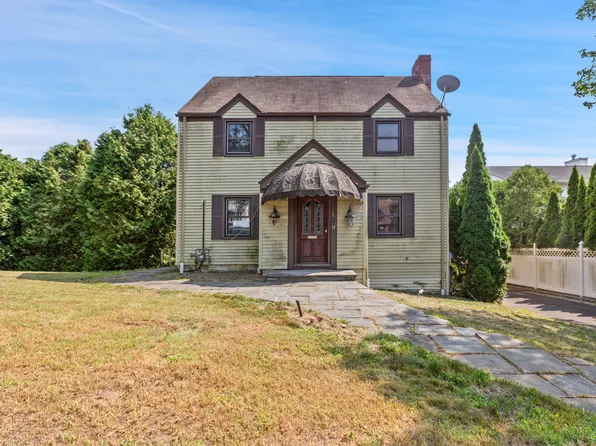 14 Parkhill Avenue, Norwalk, CT 06851