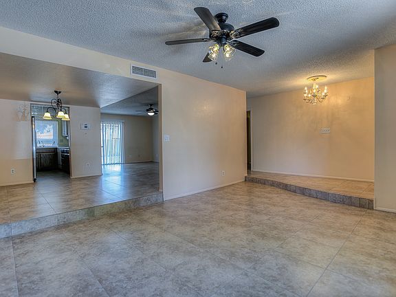 4th image of 4315 W Onyx Ave