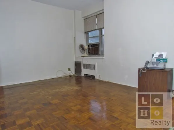 475 Fdr Drive image 1 of 7