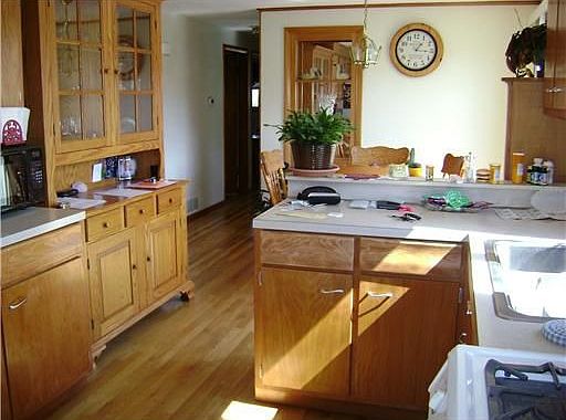 4th image of 12 Grant Dr