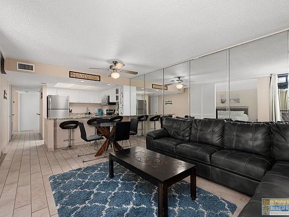 3rd image of 112 Padre Blvd Unit 123