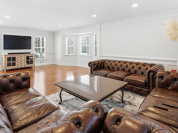 5th image of 203 Stillhouse Road