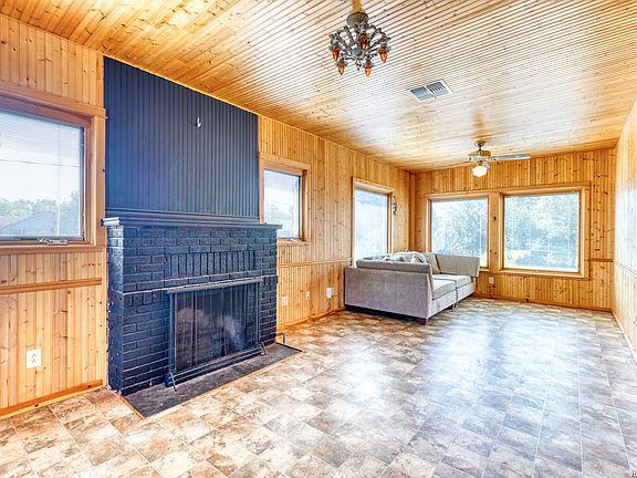 5th image of 1229 N Park