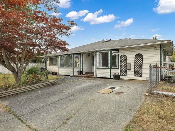 14187 66a Ave, Surrey, BC V3W 9N7