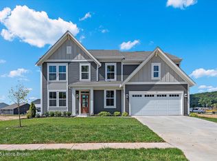 107 Dayflower Ct, Shepherdsville, KY 40165