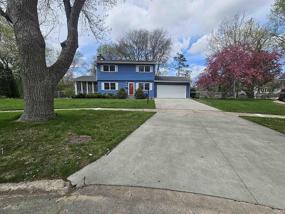 1st image of 6114 Mulberry Circle