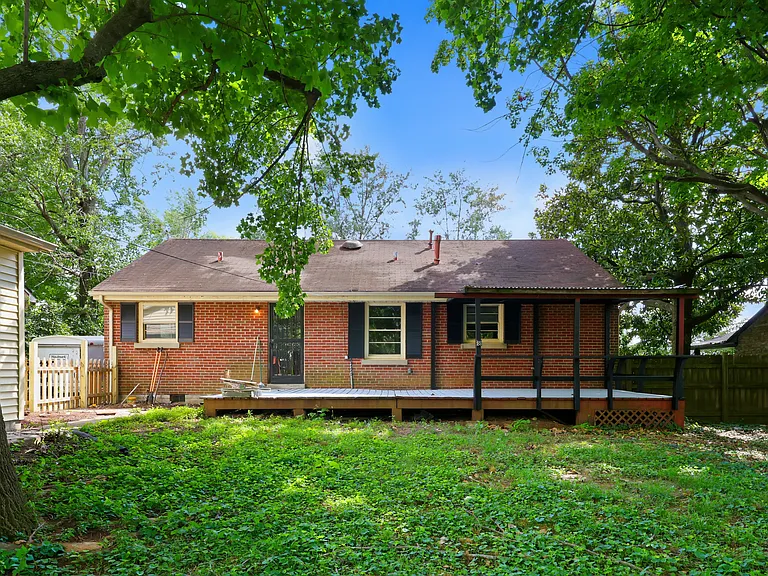 141 Zandale Dr — Photo 23