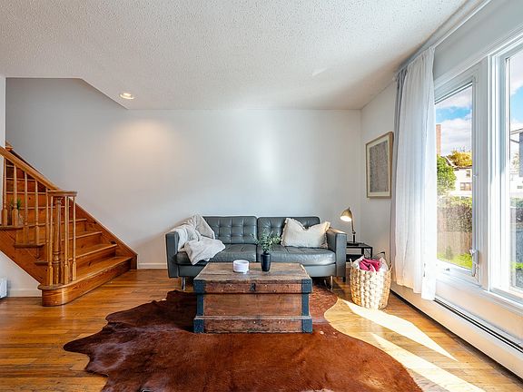 3rd image of 72 Henry St APT 10B