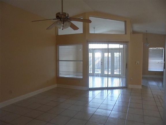 4th image of 4332 Fox Hollow Cir