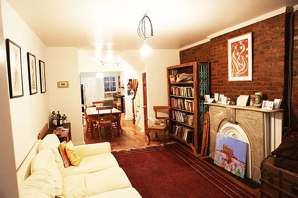 Rented by Chris Stewart, LREB | media 61