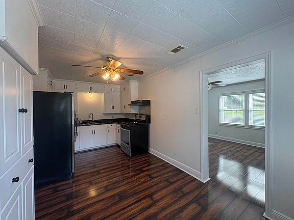 5th image of 2720 Ruby Dr