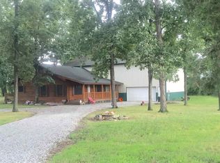 5876 S Richey Ln, Monticello, IN 47960