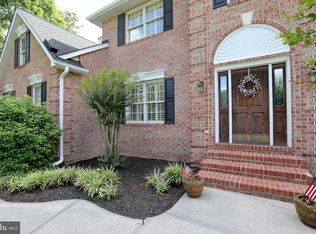 1014 Suffolk Dr, La Plata, MD 20646