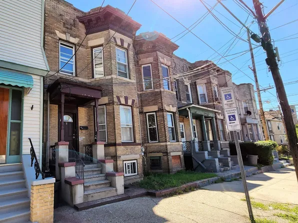 6 Dwight Street image 1 of 12